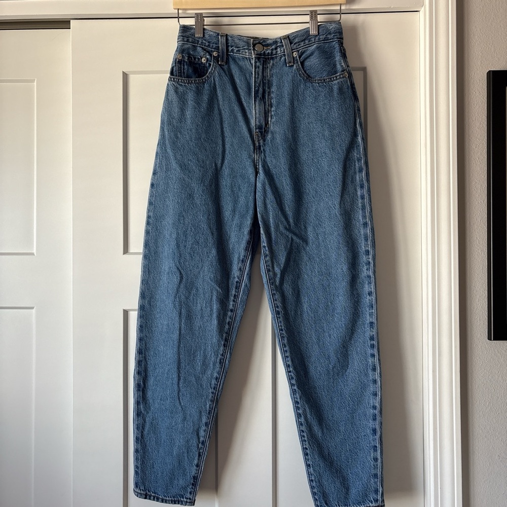 Levi's Women's High Loose Taper Denim Jeans